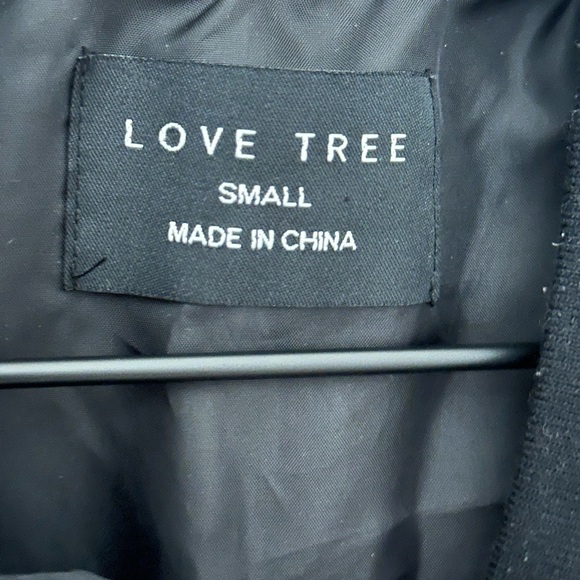 Love Tree Black Jacket with palm tree aloha Embroidery - Picture 3 of 4